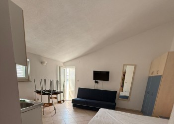 Apartament 4